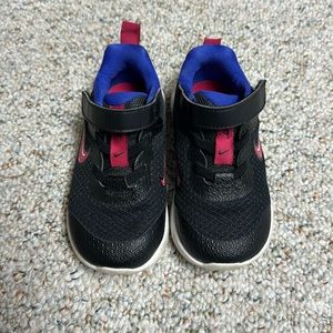 Nike girls toddler 7